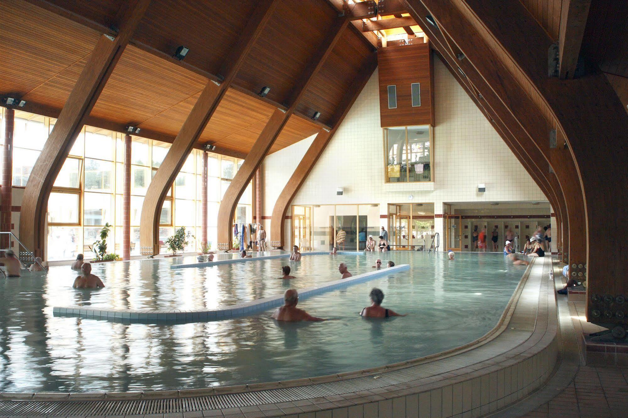 Ametiszt Hotel Harkany Bagian luar foto