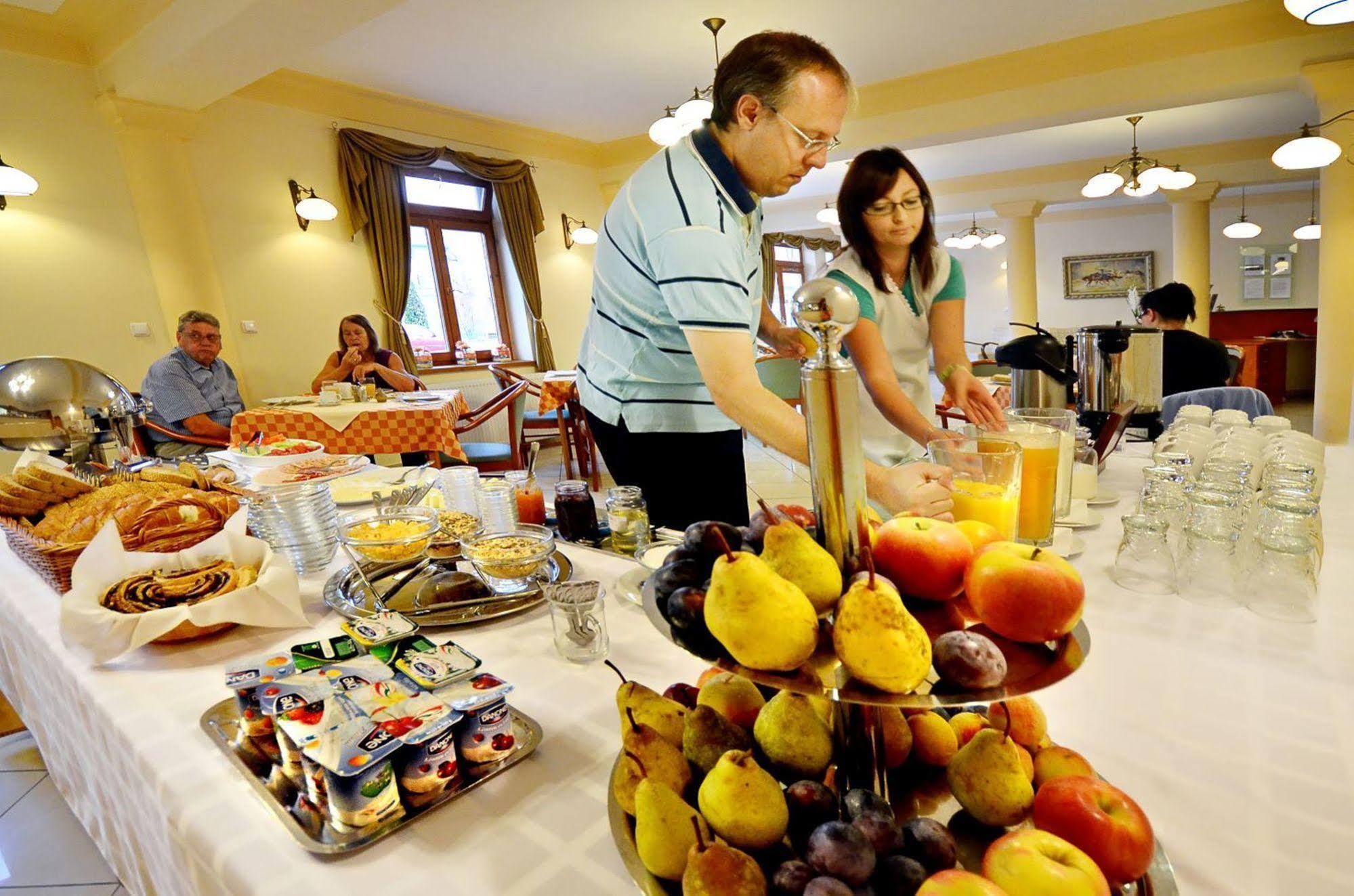 Ametiszt Hotel Harkany Bagian luar foto